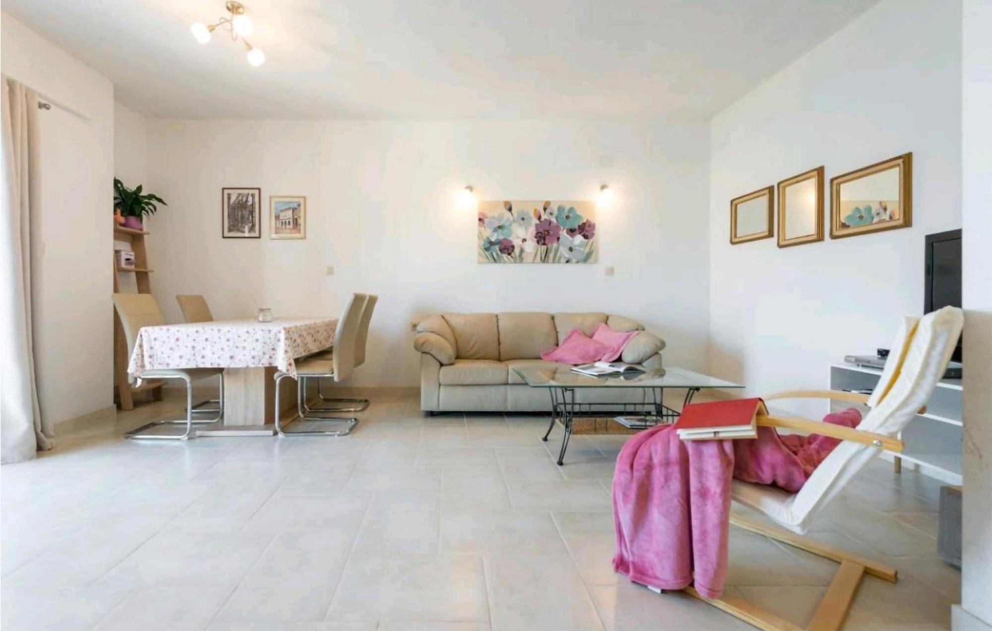 Amazing Apartment In Selca With Wifi Luaran gambar